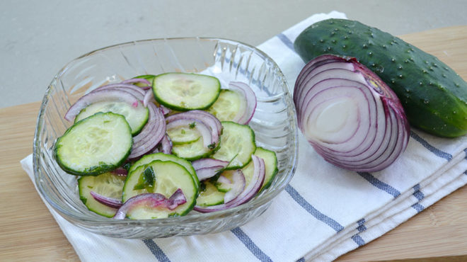 Ensalada De Pepino Y Cebolla Morada Lecuiners