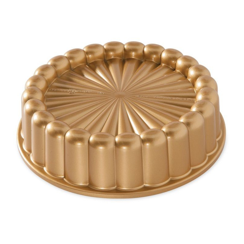 Charlotte Cake Pan van Nordic Ware