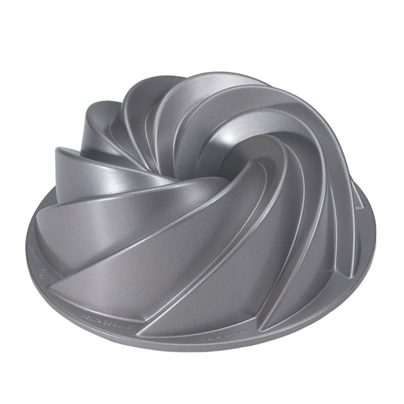 Forma Heritage Bundt Nordic Ware