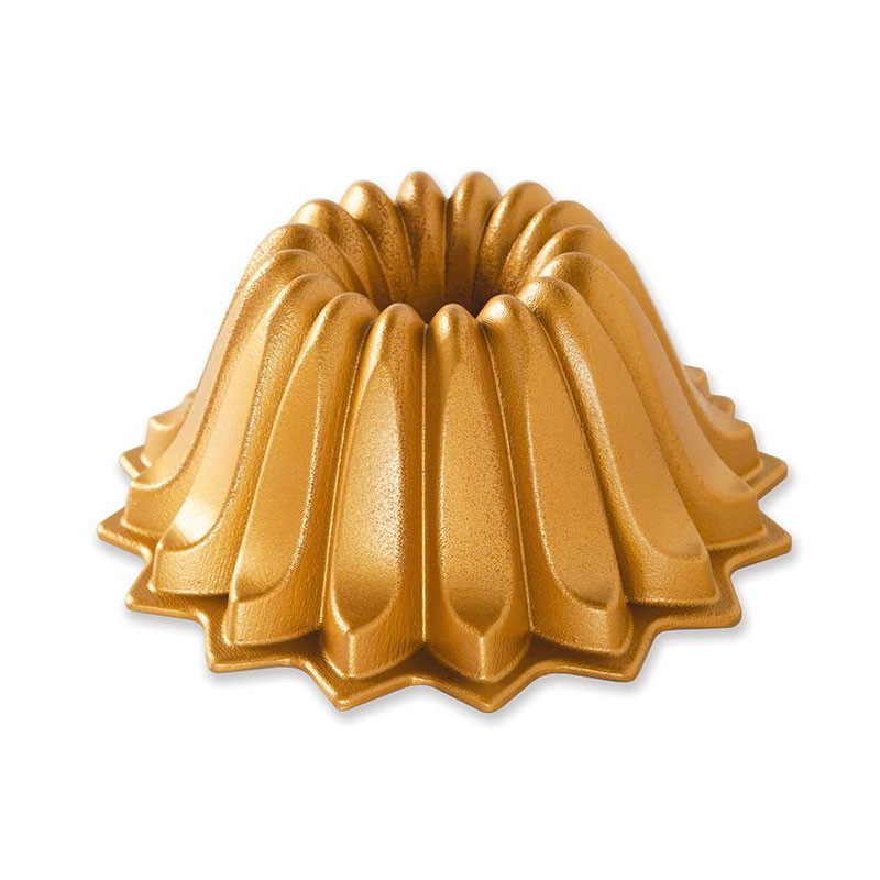 Molde Lotus Bundt Pan Nordic Ware