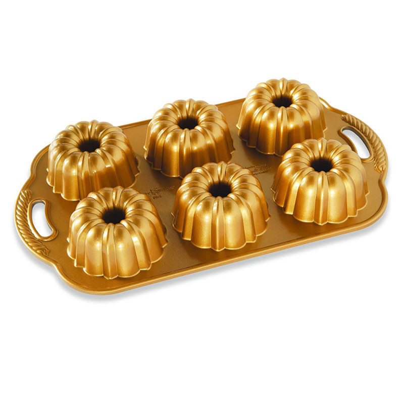 6 Mini 65th Anniversary Bundt Mold van Nordic Ware