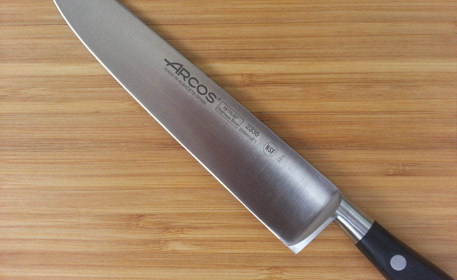 Cuchillo ARCOS cocina 165900 y acero forjado NITRUM.
